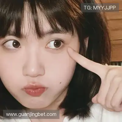 屈俪